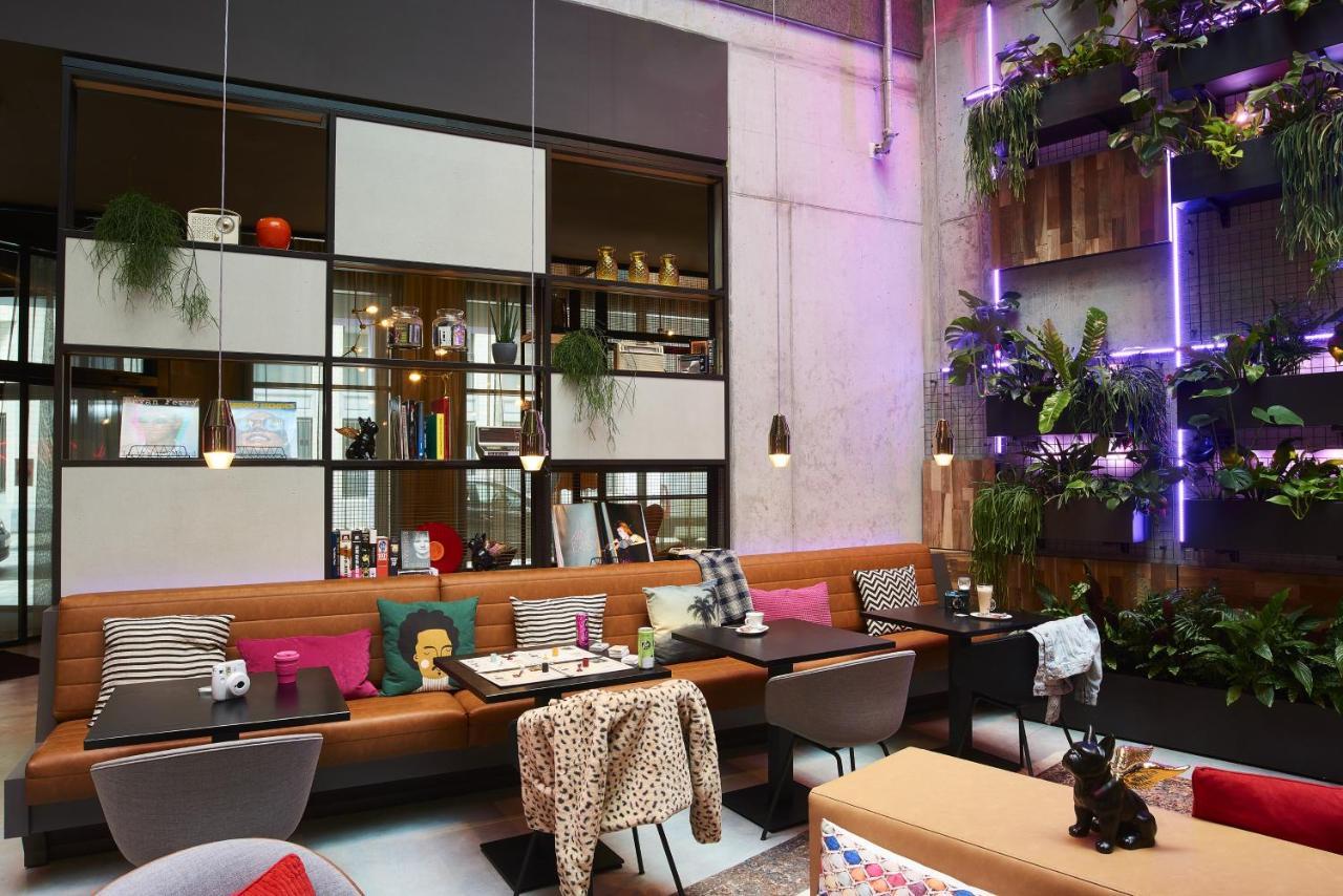 Moxy Brussels City Center Dış mekan fotoğraf